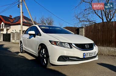 Седан Honda Civic 2014 в Ивано-Франковске