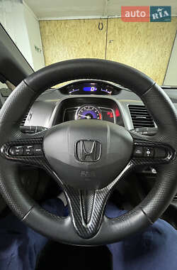 Седан Honda Civic 2008 в Львове