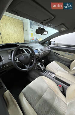 Седан Honda Civic 2008 в Львове