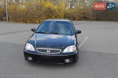 Хетчбек Honda Civic 2000 в 