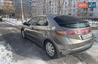 Хэтчбек Honda Civic 2008 в 