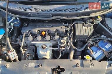 Седан Honda Civic 2007 в Львові