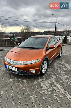 Хетчбек Honda Civic 2008 в Чернівцях