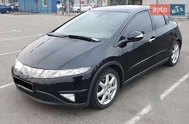 Хэтчбек Honda Civic 2008 в Киеве