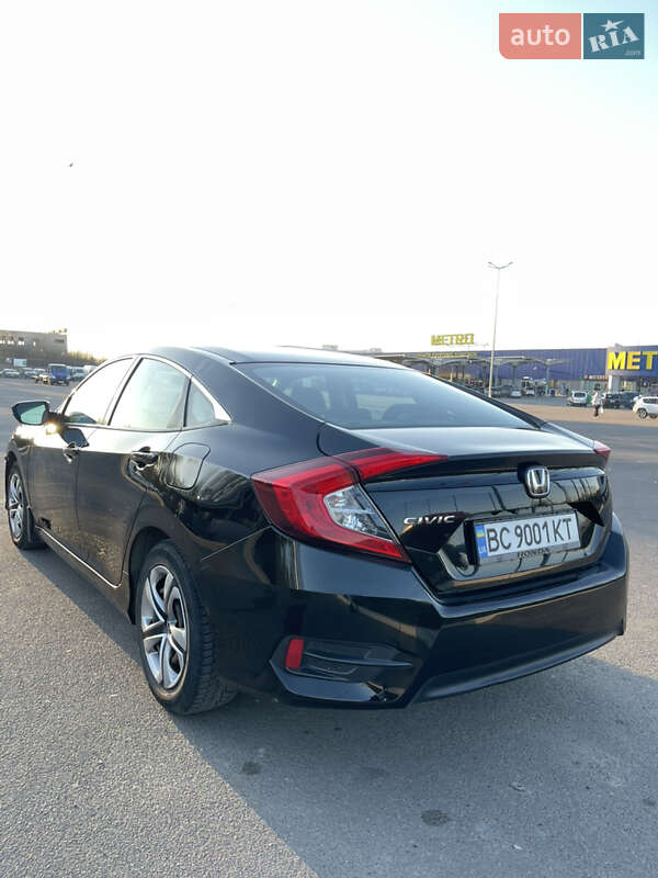 Седан Honda Civic 2018 в Львові