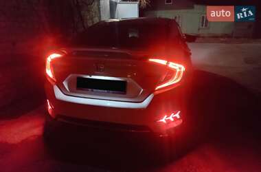 Седан Honda Civic 2019 в 