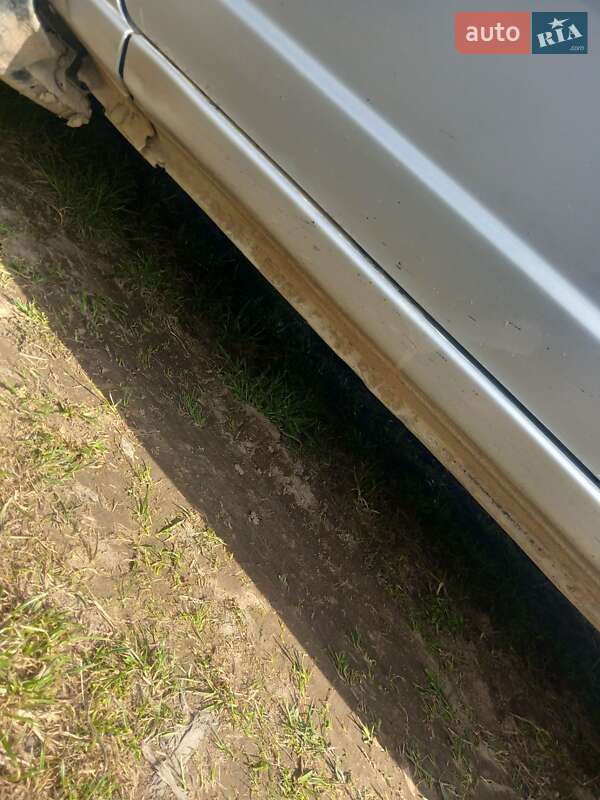 Седан Honda Civic 2004 в Львові