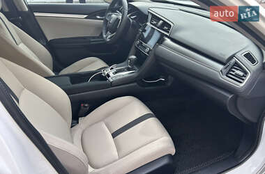 Хетчбек Honda Civic 2018 в 