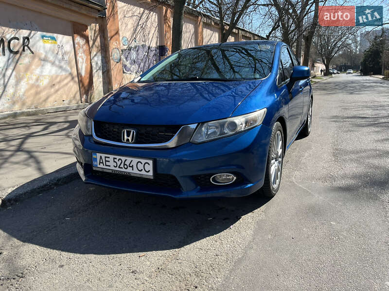 Седан Honda Civic 2013 в 
