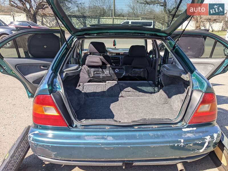 Хэтчбек Honda Civic 1996 в Одессе