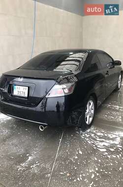 Купе Honda Civic 2007 в 