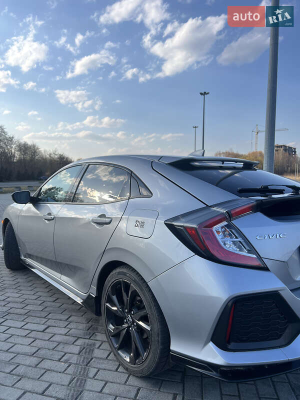 Хэтчбек Honda Civic 2017 в 