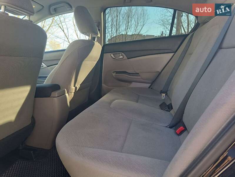 Седан Honda Civic 2013 в Тернополе