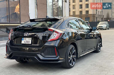 Хэтчбек Honda Civic 2019 в 