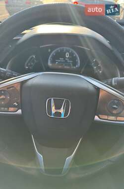 Седан Honda Civic 2016 в 