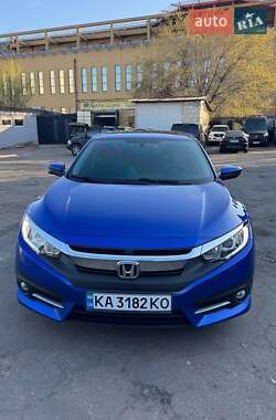 Седан Honda Civic 2016 в 
