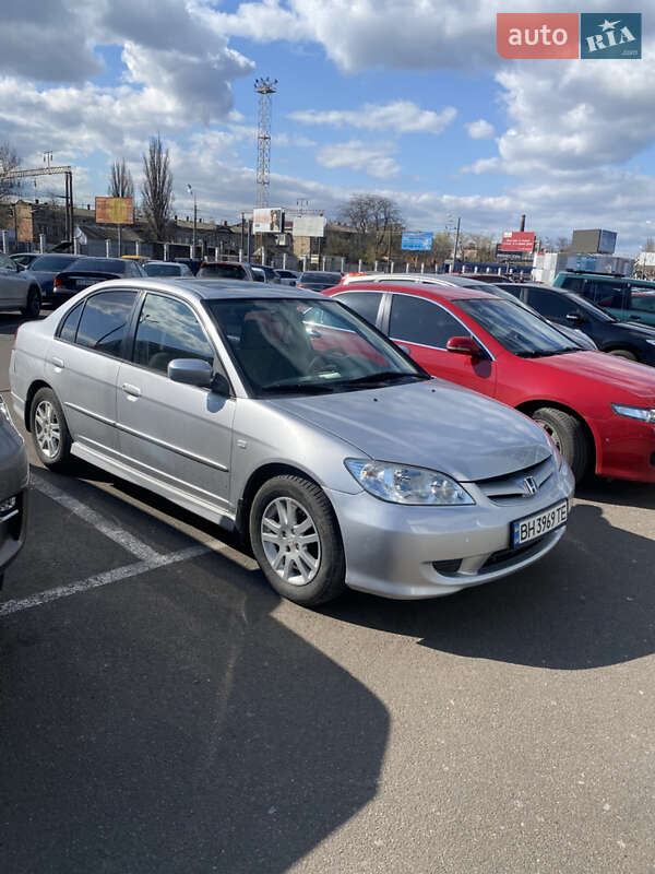 Седан Honda Civic 2004 в 