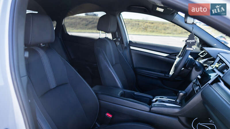 Седан Honda Civic 2021 в Львові