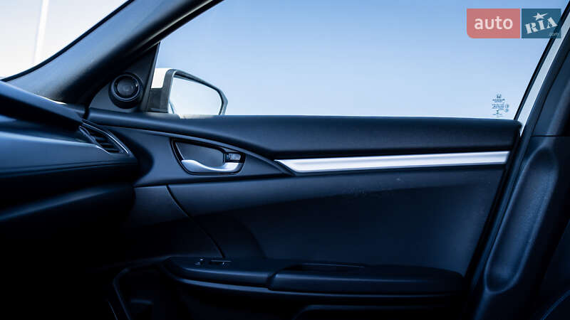 Седан Honda Civic 2021 в Львові