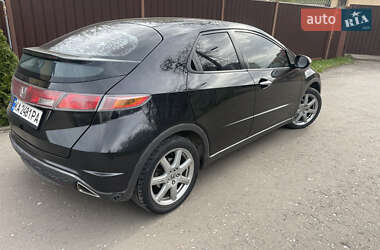 Хетчбек Honda Civic 2007 в 