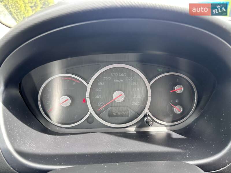 Хэтчбек Honda Civic 2005 в Ивано-Франковске
