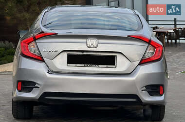 Седан Honda Civic 2017 в 
