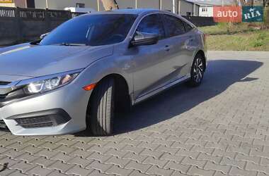 Седан Honda Civic 2016 в 