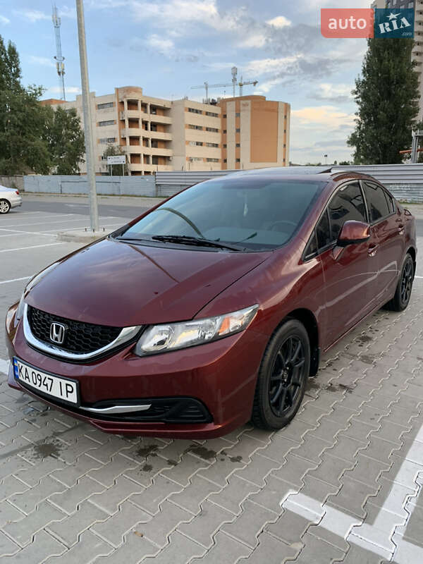 Седан Honda Civic 2013 в Киеве