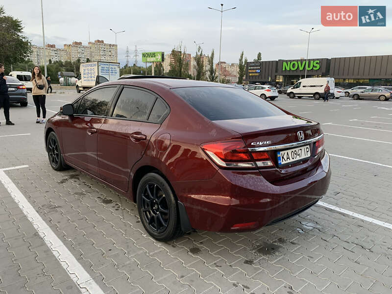 Седан Honda Civic 2013 в Киеве