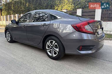 Седан Honda Civic 2018 в 