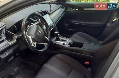 Седан Honda Civic 2018 в 