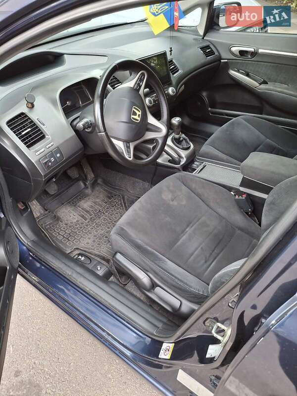 Седан Honda Civic 2009 в 