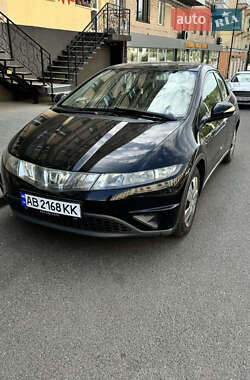 Хэтчбек Honda Civic 2006 в Немирове
