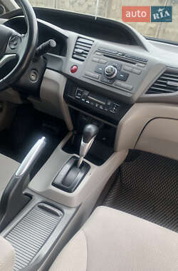 Седан Honda Civic 2012 в 