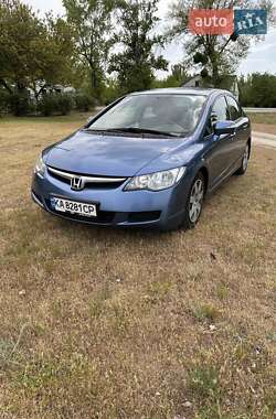 Седан Honda Civic 2008 в Обухове