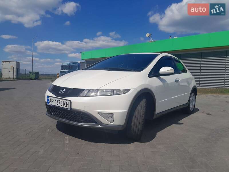Хетчбек Honda Civic 2011 в Дніпрі