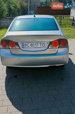 Седан Honda Civic 2009 в 