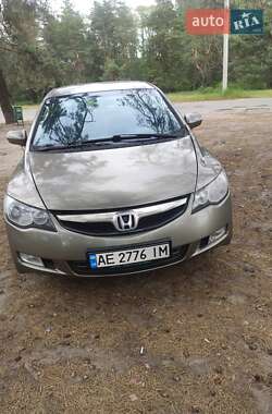 Седан Honda Civic 2007 в Днепре
