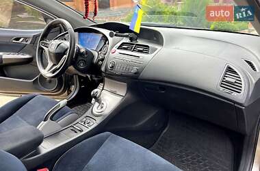 Хэтчбек Honda Civic 2007 в 