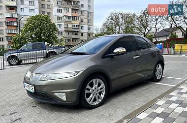Хэтчбек Honda Civic 2007 в 