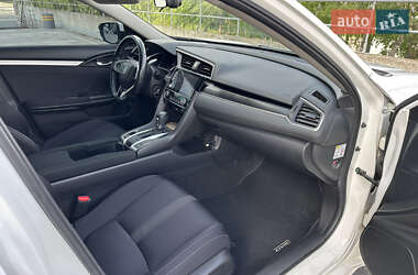Седан Honda Civic 2021 в 