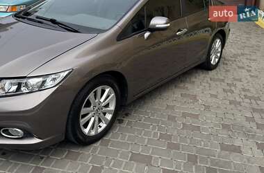 Седан Honda Civic 2012 в 