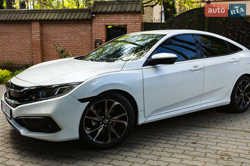 Седан Honda Civic 2021 в 