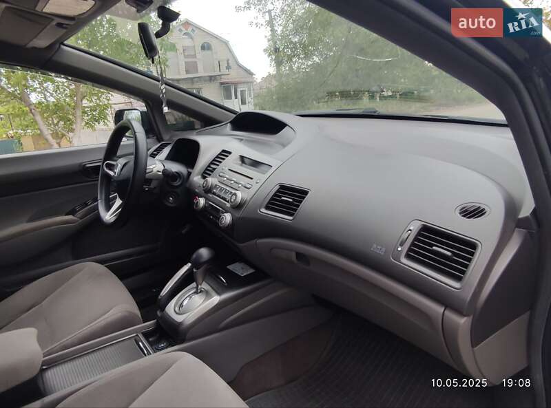 Седан Honda Civic 2007 в Первомайську