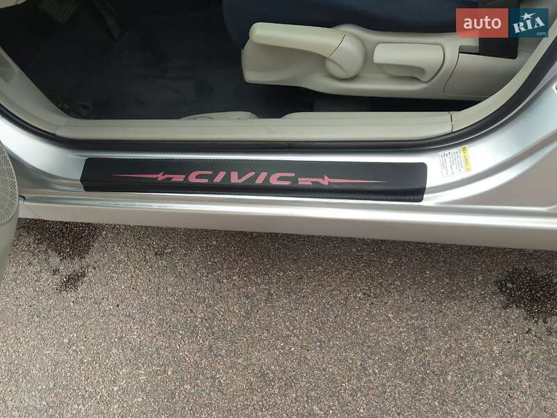 Седан Honda Civic 2006 в Житомире