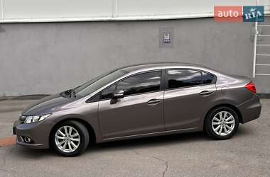 Седан Honda Civic 2012 в 