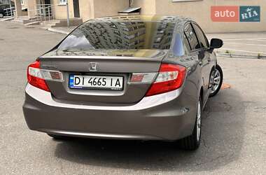 Седан Honda Civic 2012 в 