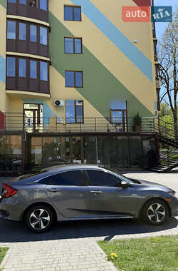 Седан Honda Civic 2019 в 