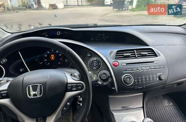 Хэтчбек Honda Civic 2008 в 