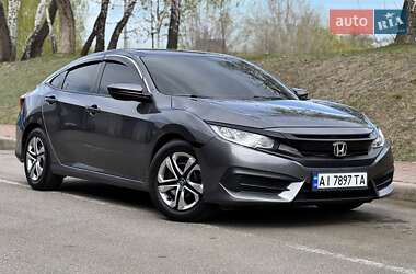 Хэтчбек Honda Civic 2016 в Киеве